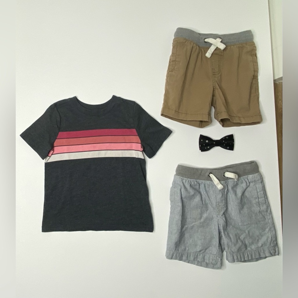 Old Navy / Cat & Jack Crew T-Shirt & Pull On Shorts Draw Strings & Bow Tie